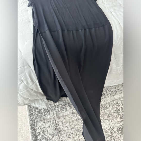 Top - Picture 3 of 4